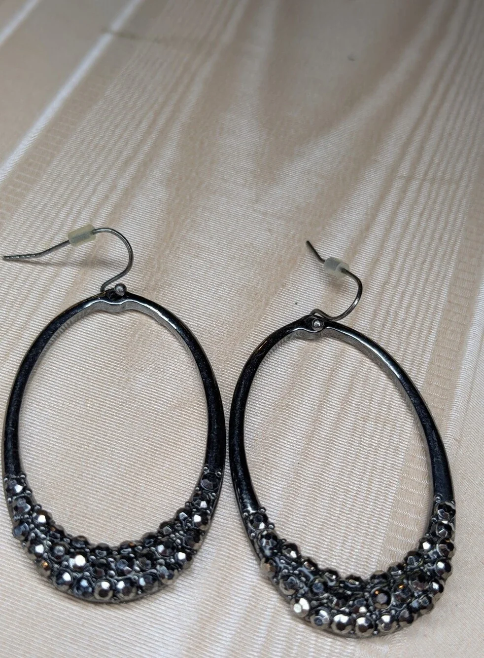 Dark Silver & Charcoal Crystsl Hoop Earrings Elongated Oval Dangle Pierced
